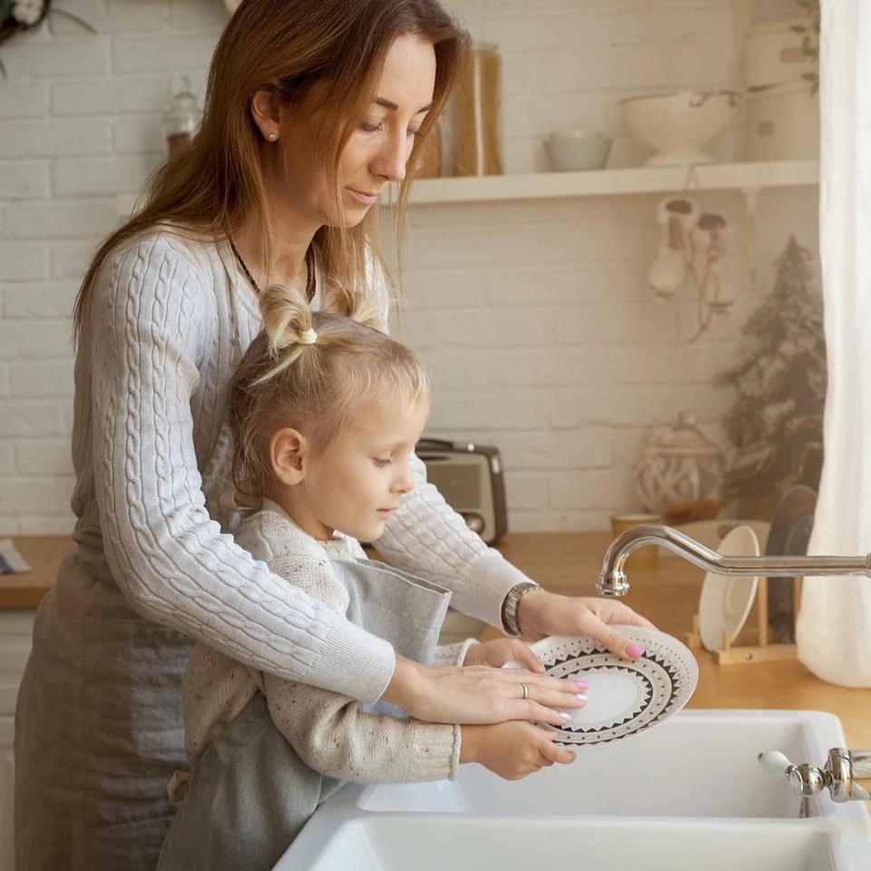 relaxdays Tritthocker »4 x Klapphocker faltbar M dunkelgrau« – Bild 5