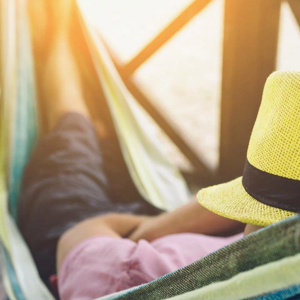 relaxdays Hängematte »Hängematte XXL Baumwolle«, Türkis Dunkelblau Grün, Gelb Lila Rot, Weiß Grau, Weiß Braun Grau – Bild 2