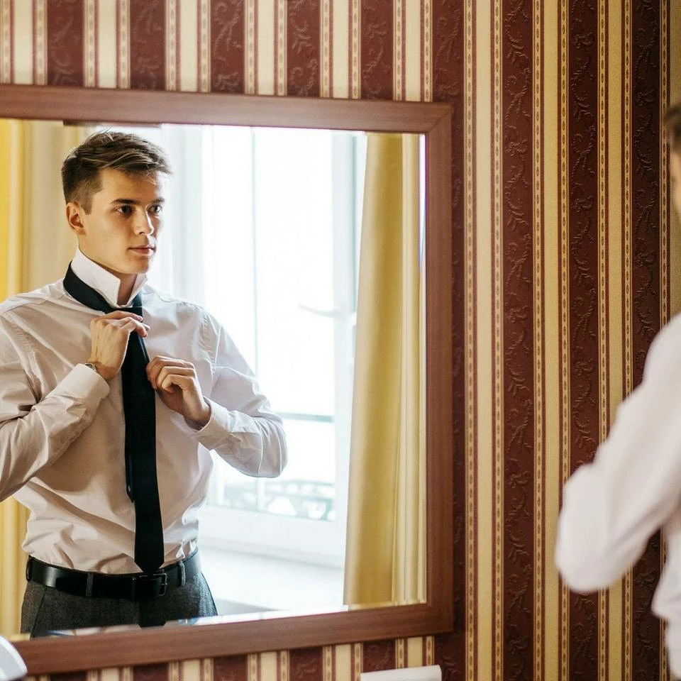 relaxdays Krawattenhalter »2 x Krawattenhalter Holz« – Bild 5